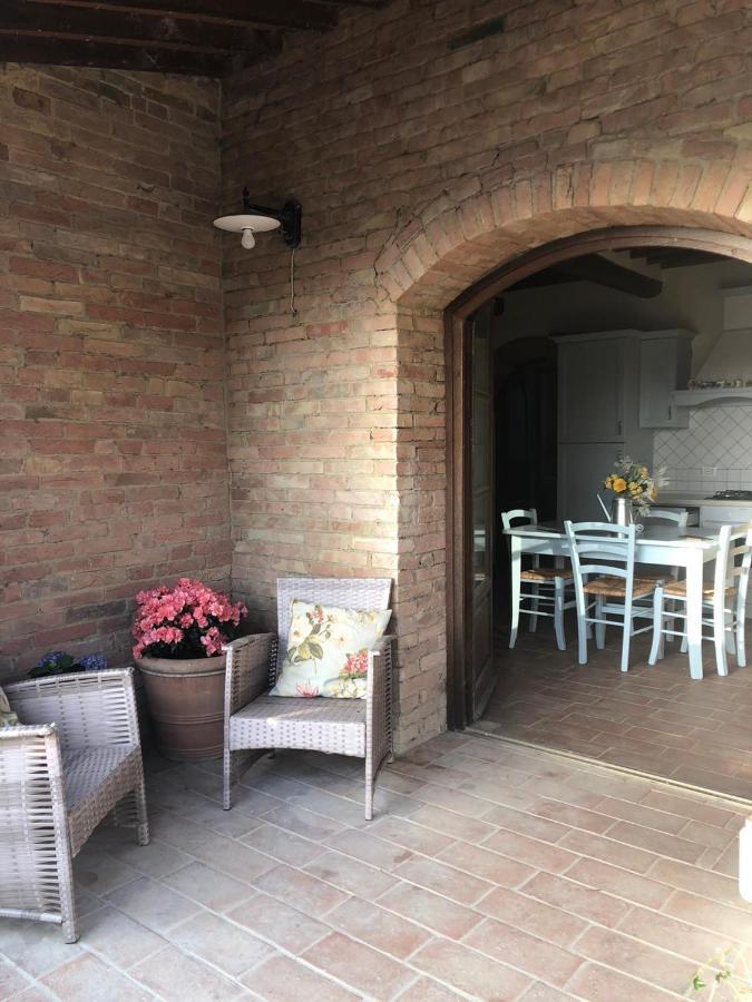 La Casina Di Helen Apartment Монталчино Екстериор снимка
