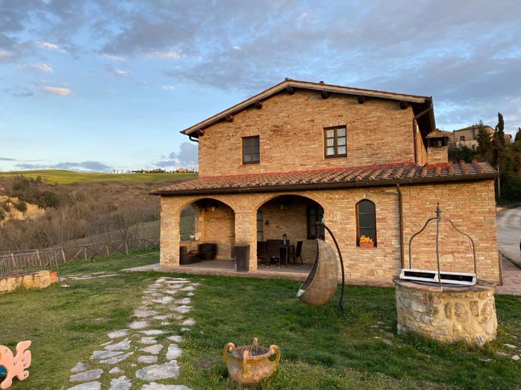 La Casina Di Helen Apartment Монталчино Екстериор снимка